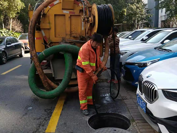 椒江排污管道清淤